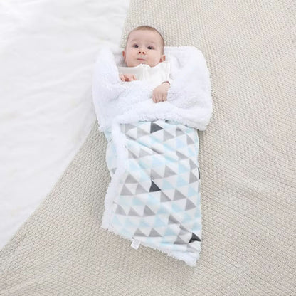 couverture bebe emmaillotage