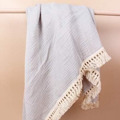 couverture-bebe-grise-souple