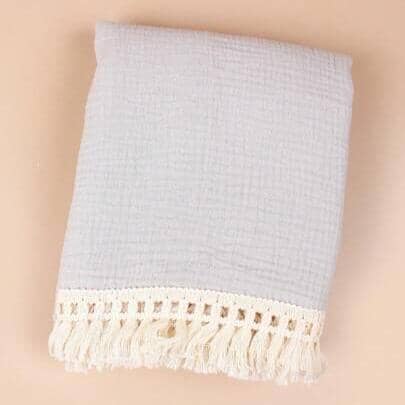 couverture bebe grise