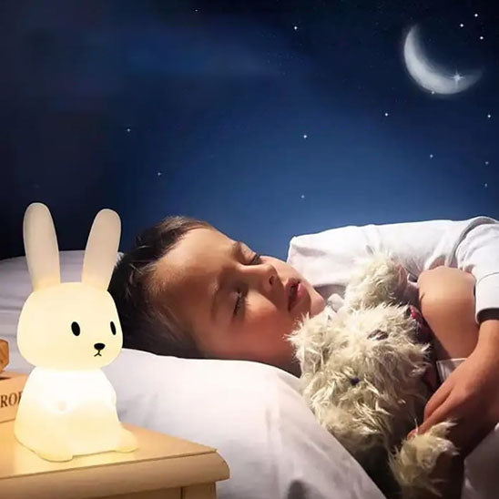 veilleuse bebe lapin enfant qui dort